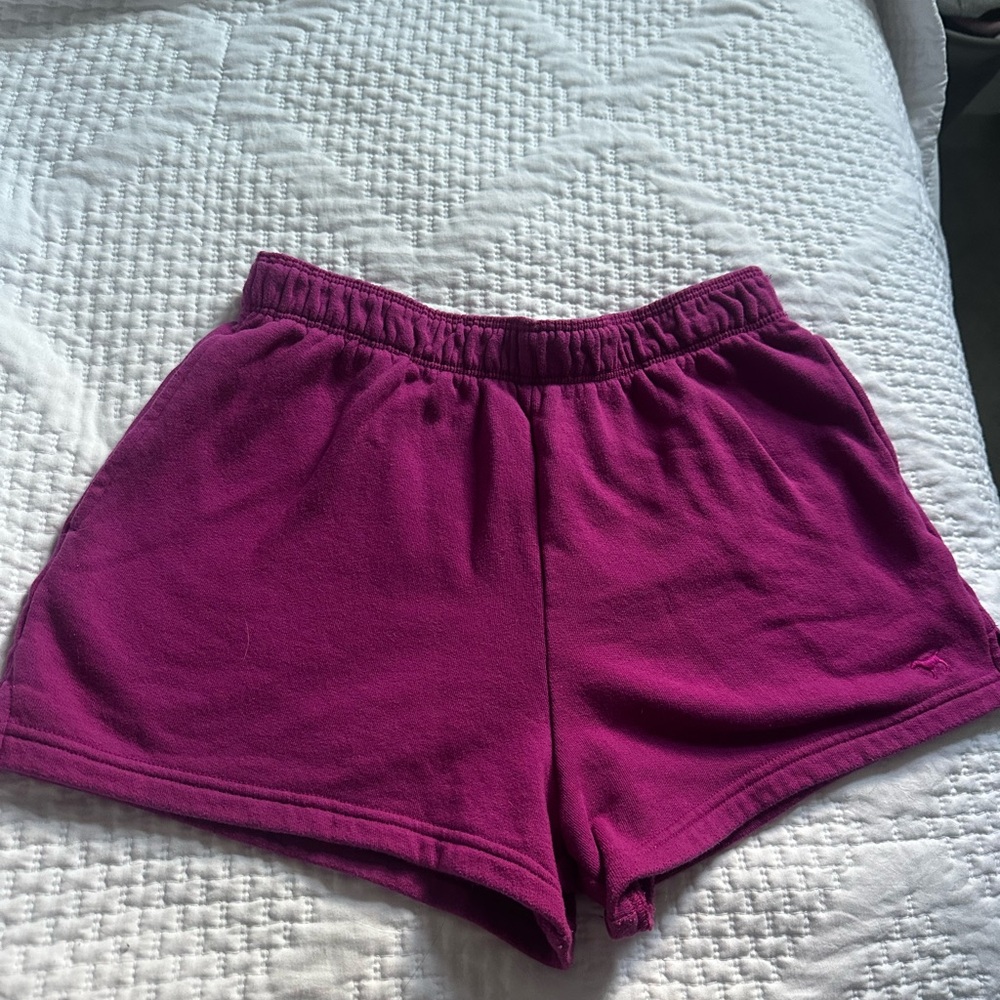 PINK Victoria's Secret Magenta Sweat Shorts- size small